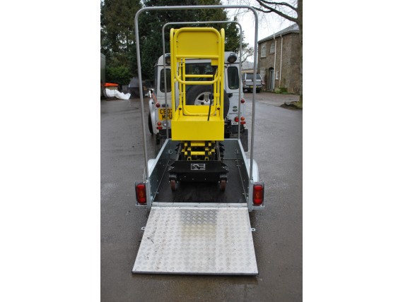 SU350 / SU550 Access Platform Trailer Youngman Boss X3 Scissor Lift 